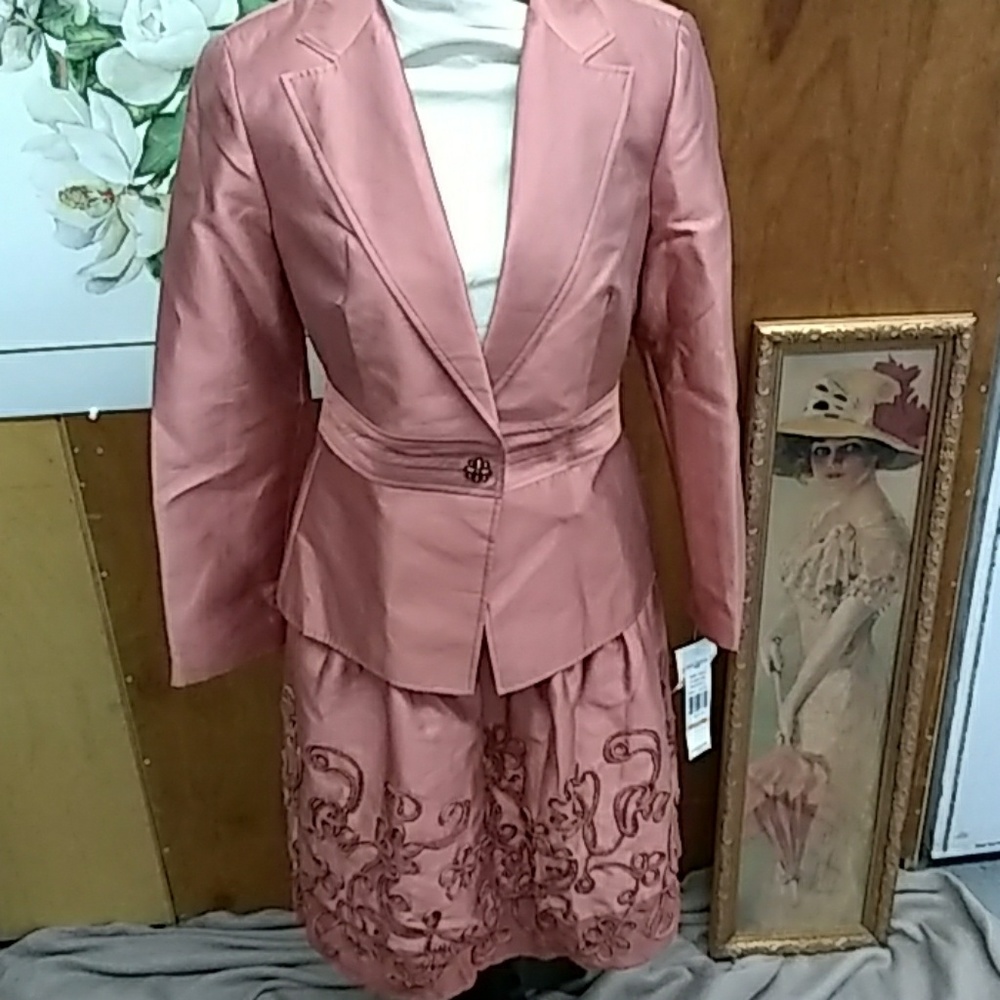Vintage NWT Sharagano skirt suit set